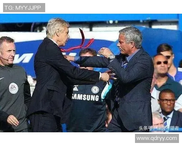 足球明星歌曲的英文翻译与背后的故事探讨