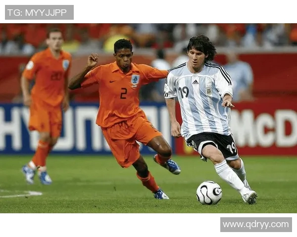 足球明星斯恩卡的传奇之路与赛场背后的故事揭秘